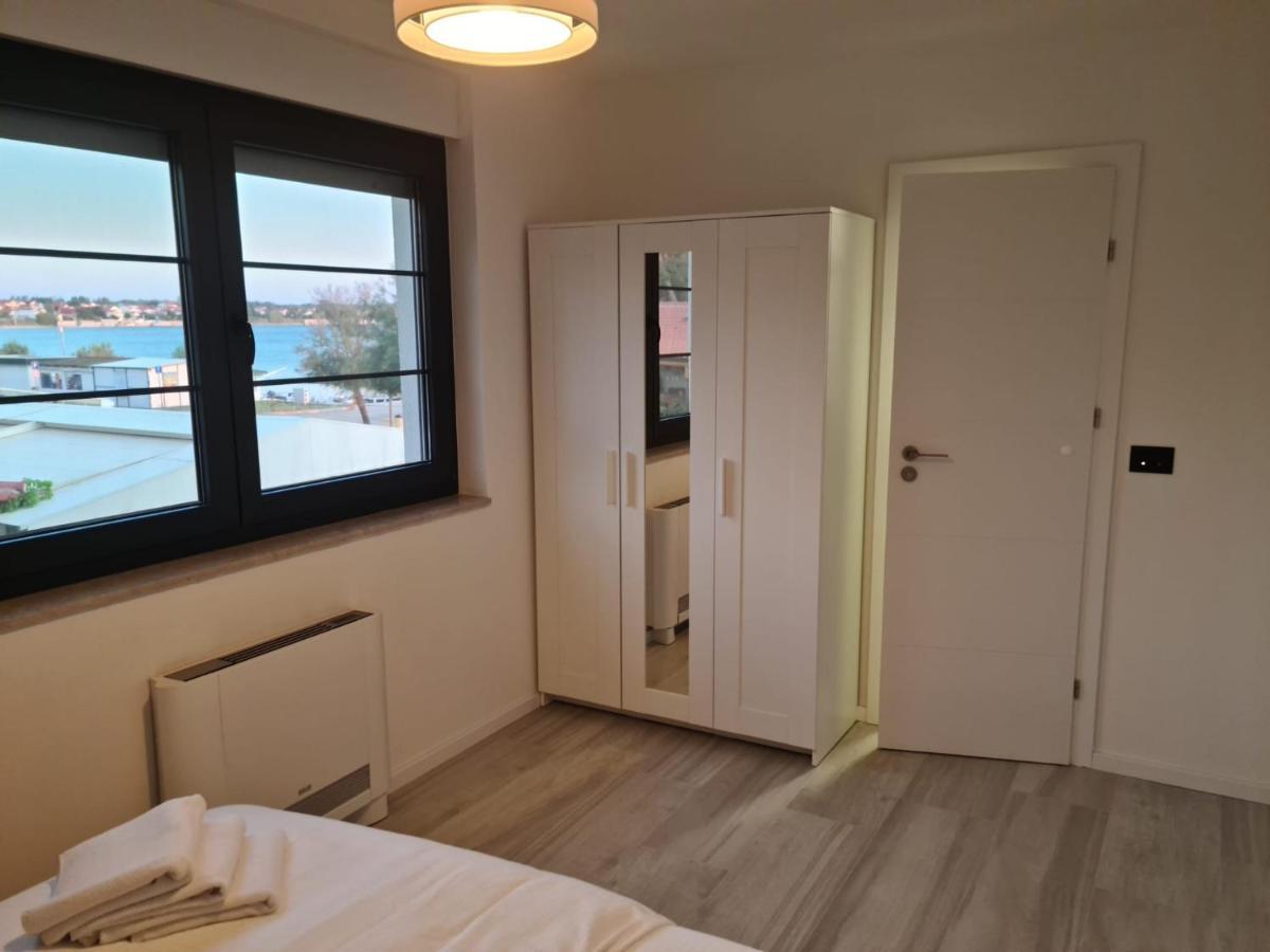 Appartments Akrapovic Vrsi Exteriér fotografie