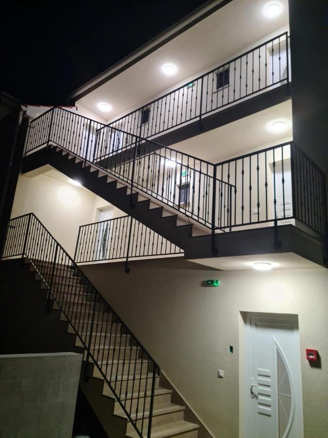 Appartments Akrapovic Vrsi Exteriér fotografie