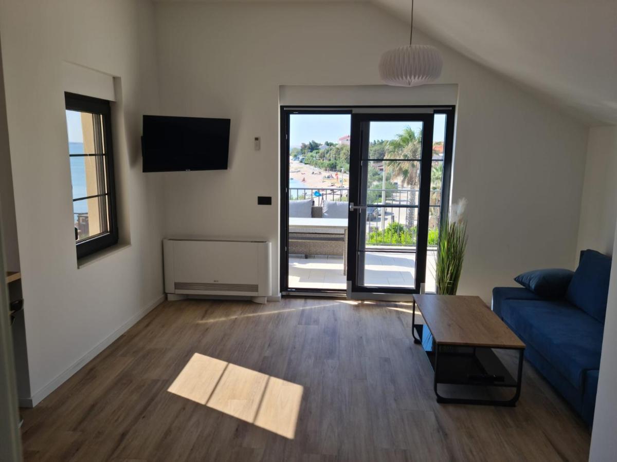 Appartments Akrapovic Vrsi Exteriér fotografie