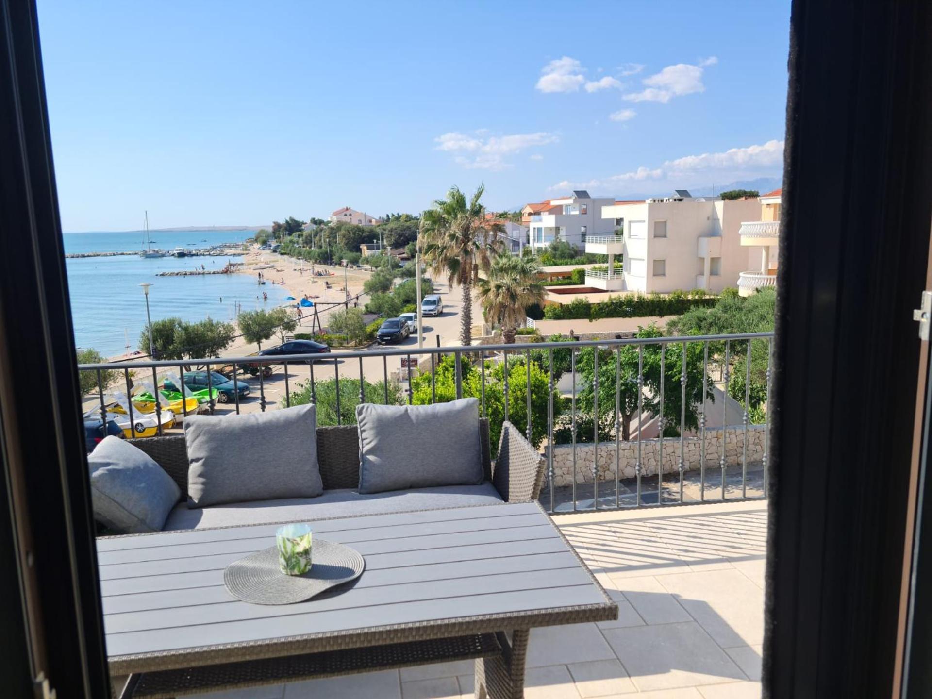 Appartments Akrapovic Vrsi Pokoj fotografie